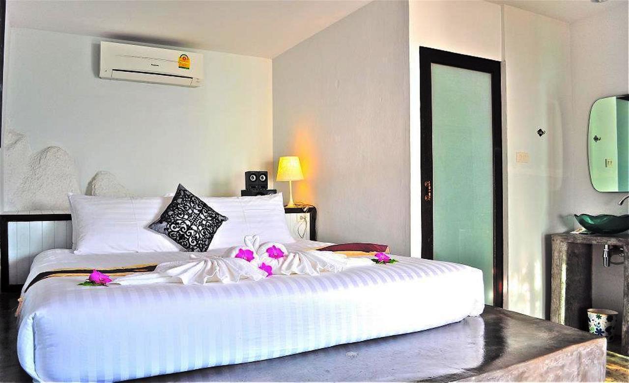 The Bay Resort & Restaurant Ko Pha Ngan Room photo